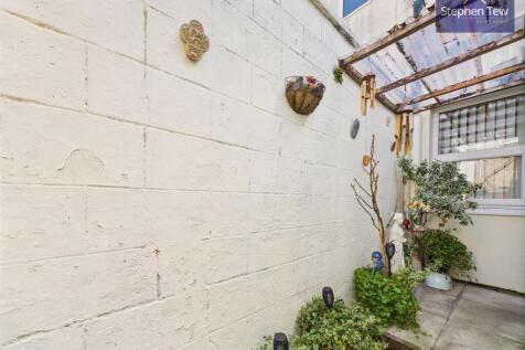 Property Image 11