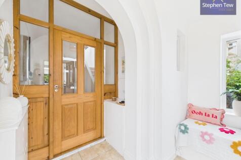 Entrance Porch