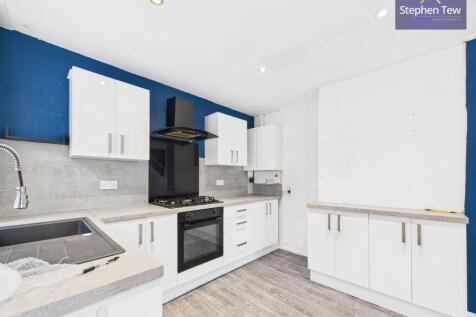 Kitchen/ Dining Room