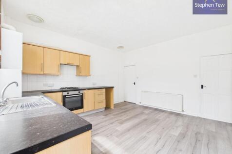 Kitchen/ Dining Room