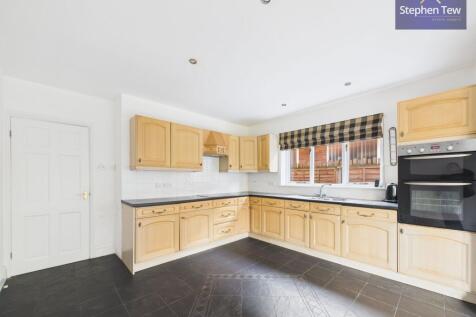 Kitchen/ Dining Room
