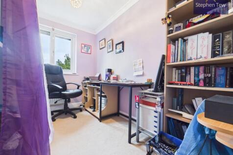 Bedroom 3/Office