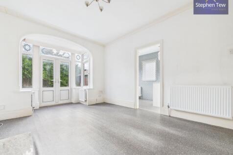 Ground Floor Flat Lounge