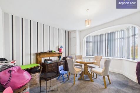First Floor Flat Lounge