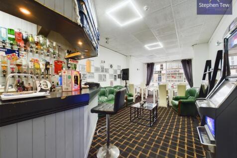 Guest Reception/Dining Room/Bar