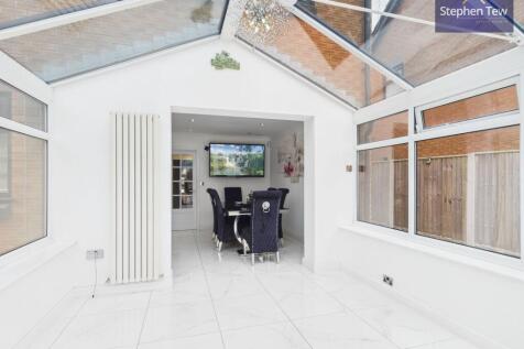 Conservatory/Sun Room