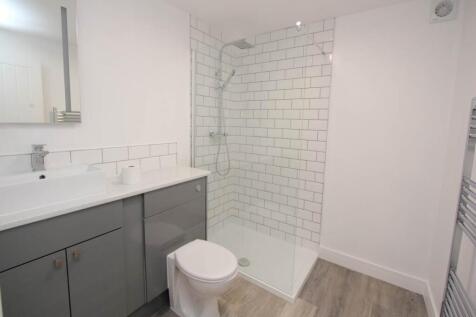 Shower Room WC