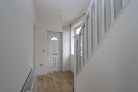 Entrance Hall Pic1