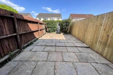 Rear Garden ii 28 Cw