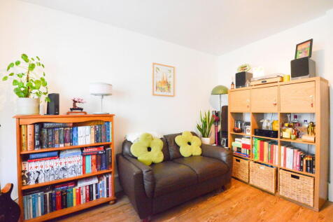 Property Image 4