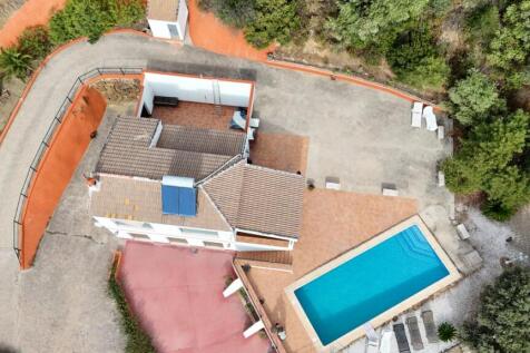 Property Image 39