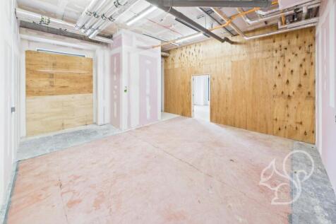 CAM05287G0-PR0051-STILL005.jpg
