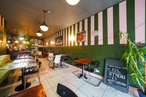 61 Stoke Newington High Street - egGl2iTgTFJh8HZ07