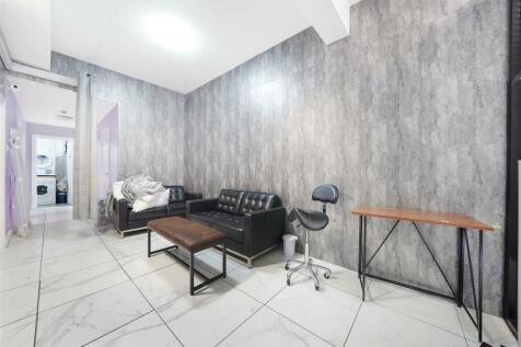 611 High Road Leyton - mgAxaWyqy35Ermjk7yaR.jpg