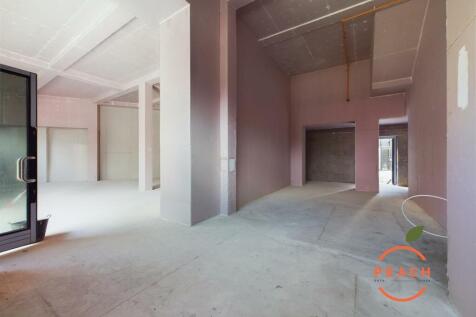 CAM04237G0-PR0010-STILL004.jpg