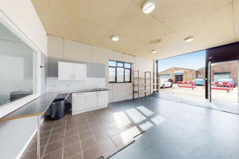110 Brooker Road - Cvsf4F1k6uDMuANpfX24.jpg