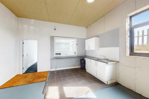 110 Brooker Road - jdZzTIOtYbJq5o2g5pjL.jpg