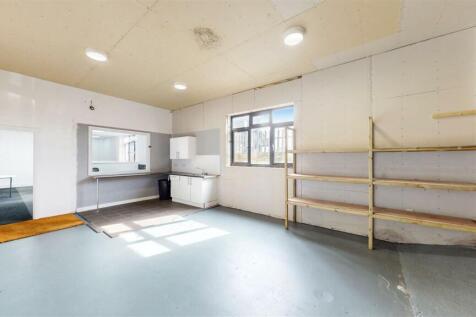 110 Brooker Road - 4qs4UzEZjP7VrtQNYYpb.jpg