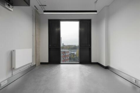 LO4-06view01.jpg