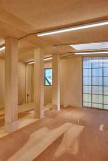 Interior 1.jpg