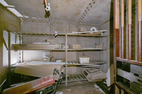 CAM04237G0-PR0178-STILL017.jpg