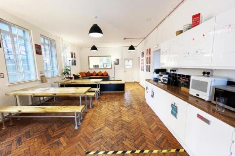 35BR - Kitchen-1.jpg