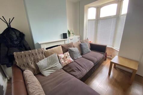 18 Lansdowne 9.jpg