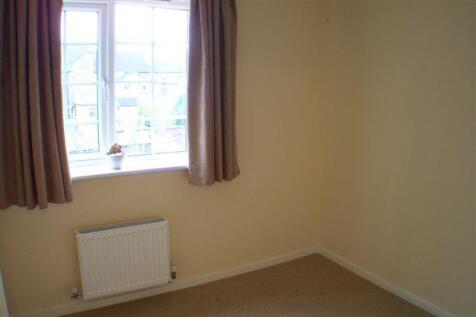 P1047_Second_bedroom.jpg