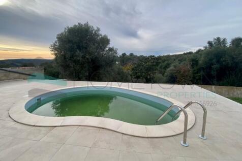 House V3 - Loulé - Sale - Hometown Properties - Algarve