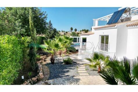 Villa - Vilamoura - Sale - Hometown Properties - Algarve