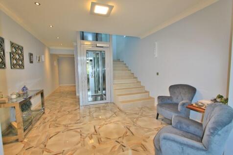 entrance &#43;lift 