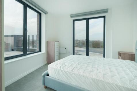 2Bed-2.jpg