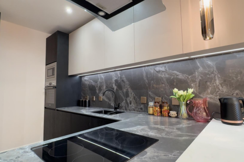 halcyon-show-kitchen.png