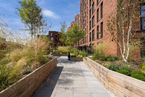 75907_Springwell-Gardens-Whitehall-Road-Leeds (28)