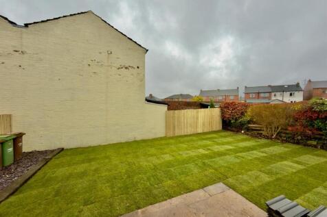 WhatsApp Image 2025-12-04 at 12.48.15 (4).jpeg