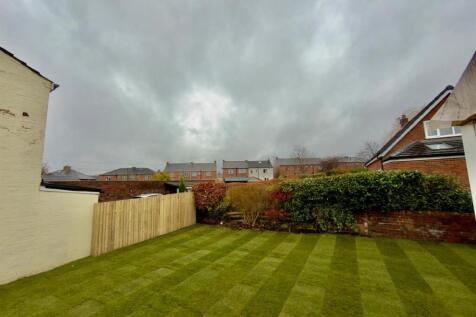 WhatsApp Image 2025-12-04 at 12.48.15 (5).jpeg