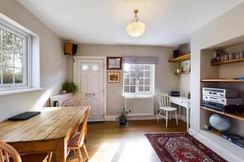 CAM00466P1-PR0195-STILL03.jpg