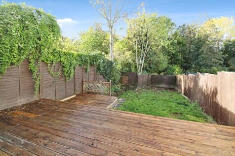 e0473564-10728341 20 281 29.jpg