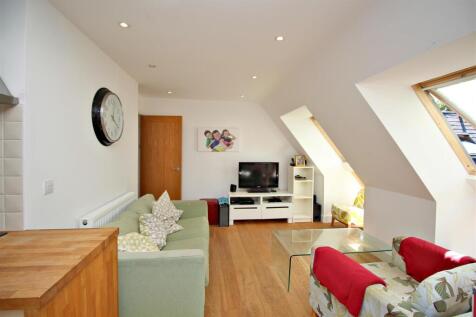 Living room &amp; kitchen.jpg