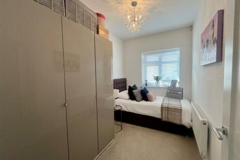 Bedroom 3.jpg