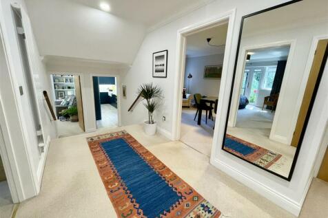 entrance hall.jpg