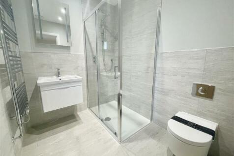 6. ensuite10.jpg