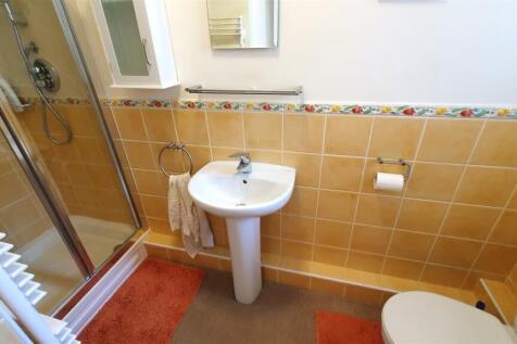 Ensuite.jpg