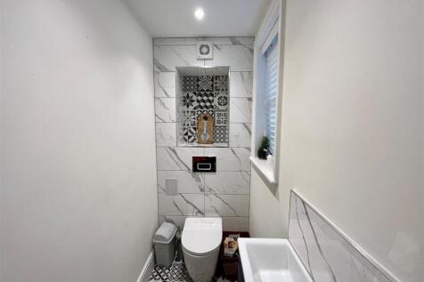 Cloakroom.jpg