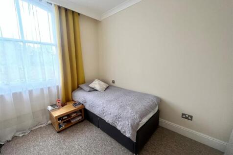 6. Bedroom 2.jpg