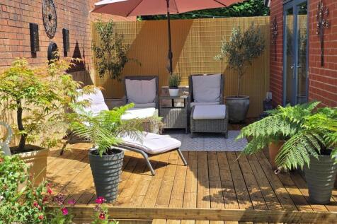 New decking 1.jpg