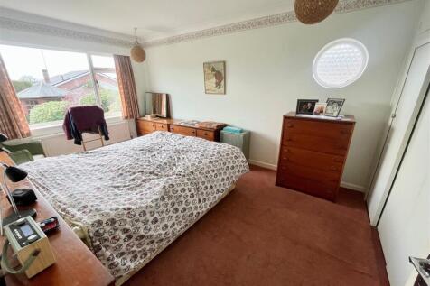 5. Bedroom.jpg