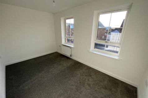 6. Bedroom.jpg