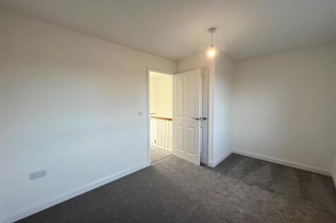 7. Bedroom 2.jpg