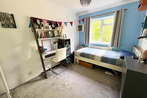 Bedroom.jpg